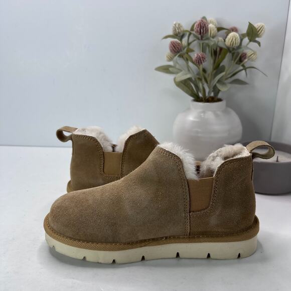 SuperLamb Ongi Sherpa Ankle Boot Suede Beige Round Toe Women's US 6E Wide NWB - Picture 6 of 11